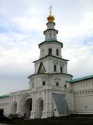 Истра. Воскресенский Новоиерусалимский монастырь. Надвратная церковь Входа Господня в Иерусалим