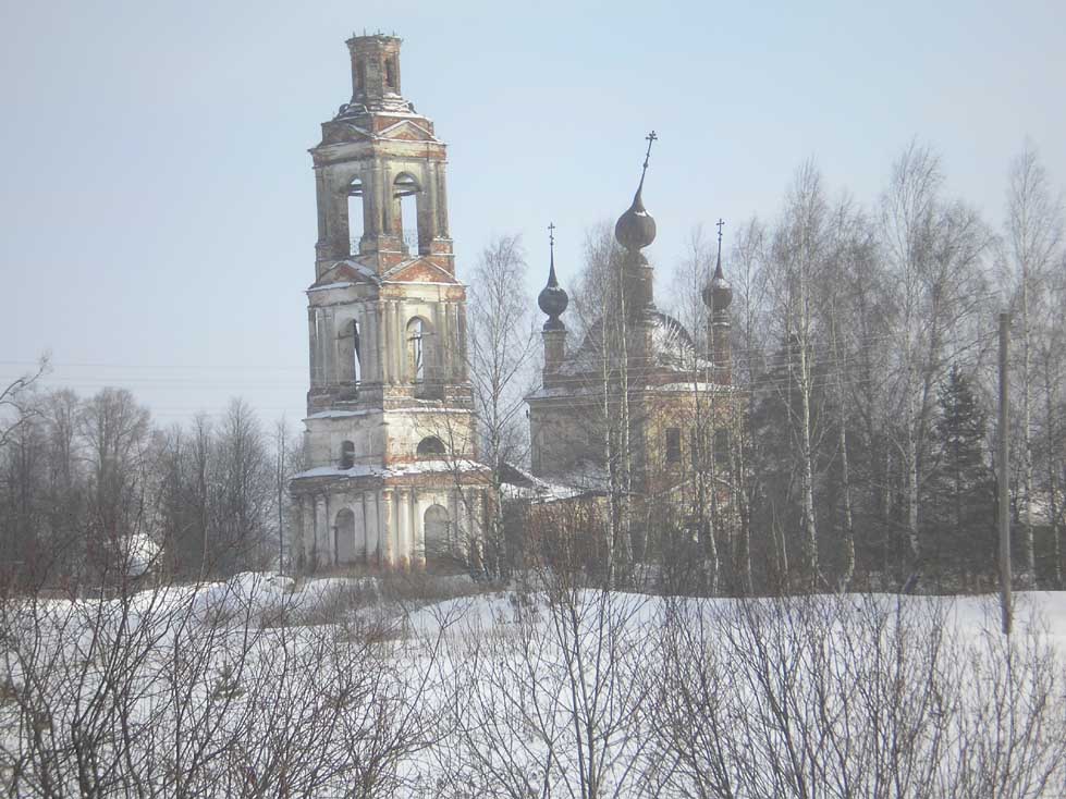 Церковь Покрова Пресвятой Богородицы, Покровское-на-Могзе (Борисоглебский район, Ярославская область). общий вид в ландшафте