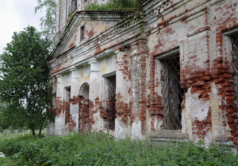 Церковь Покрова Пресвятой Богородицы, Покровское-на-Могзе (Борисоглебский район, Ярославская область). архитектурные детали
