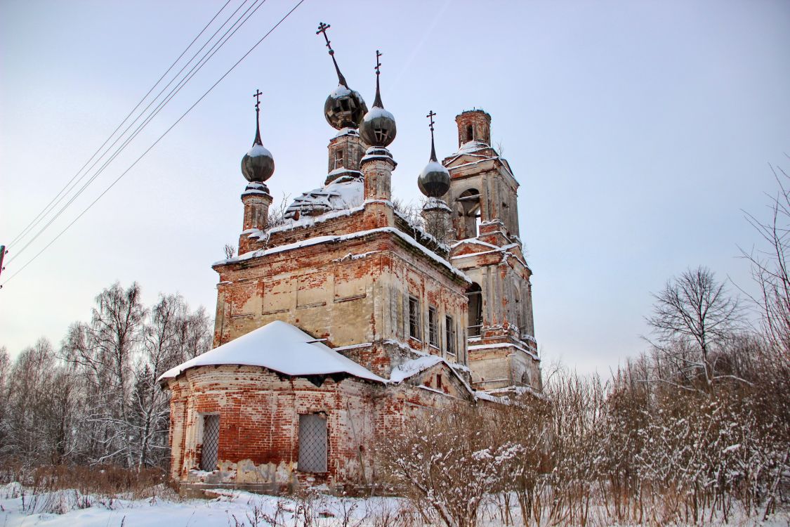 Покровское-на-Могзе. Церковь Покрова Пресвятой Богородицы. фасады