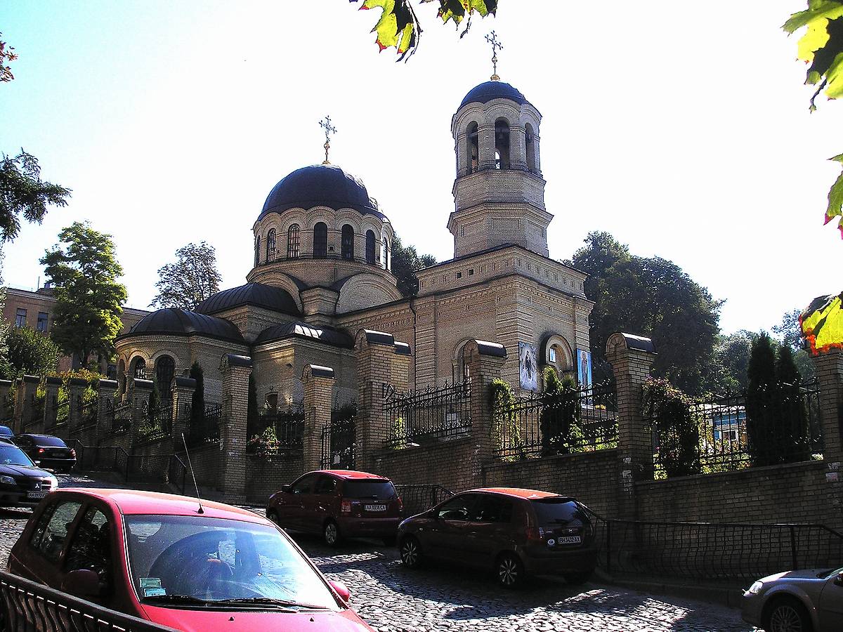 фасады. Церковь Михаила митрополита Киевского, Клов (Печерский район, Украина, г. Киев)
