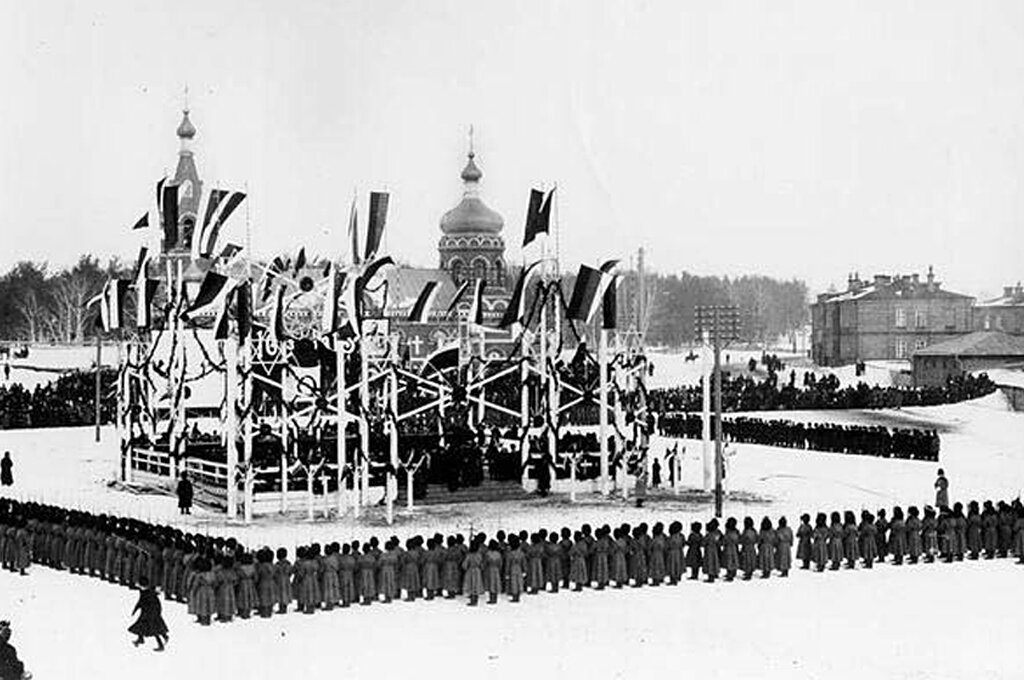 Барнаул. Церковь Николая Чудотворца. архивная фотография, Церковь Николая Чудотворца, празднование 300-летия Дома Романовых в Барнауле, 1913 г. Фото из фондов Алтайского краеведческого музея