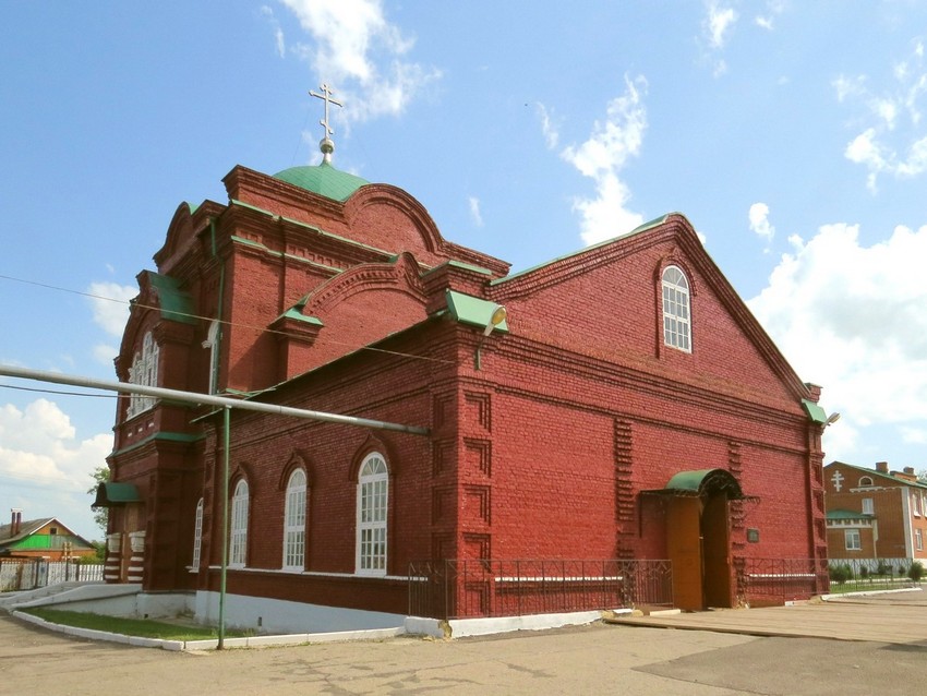 Церковь Троицы Живоначальной, Супонь (Узловский район, Тульская область). фасады
