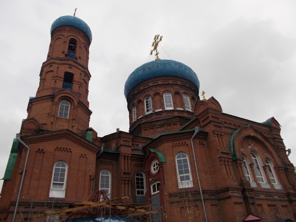 Кафедральный собор Покрова Пресвятой Богородицы, Барнаул (Барнаул, город, Алтайский край). фасады