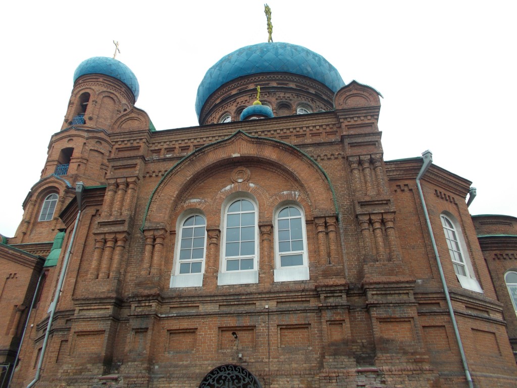 Барнаул. Кафедральный собор Покрова Пресвятой Богородицы. фасады