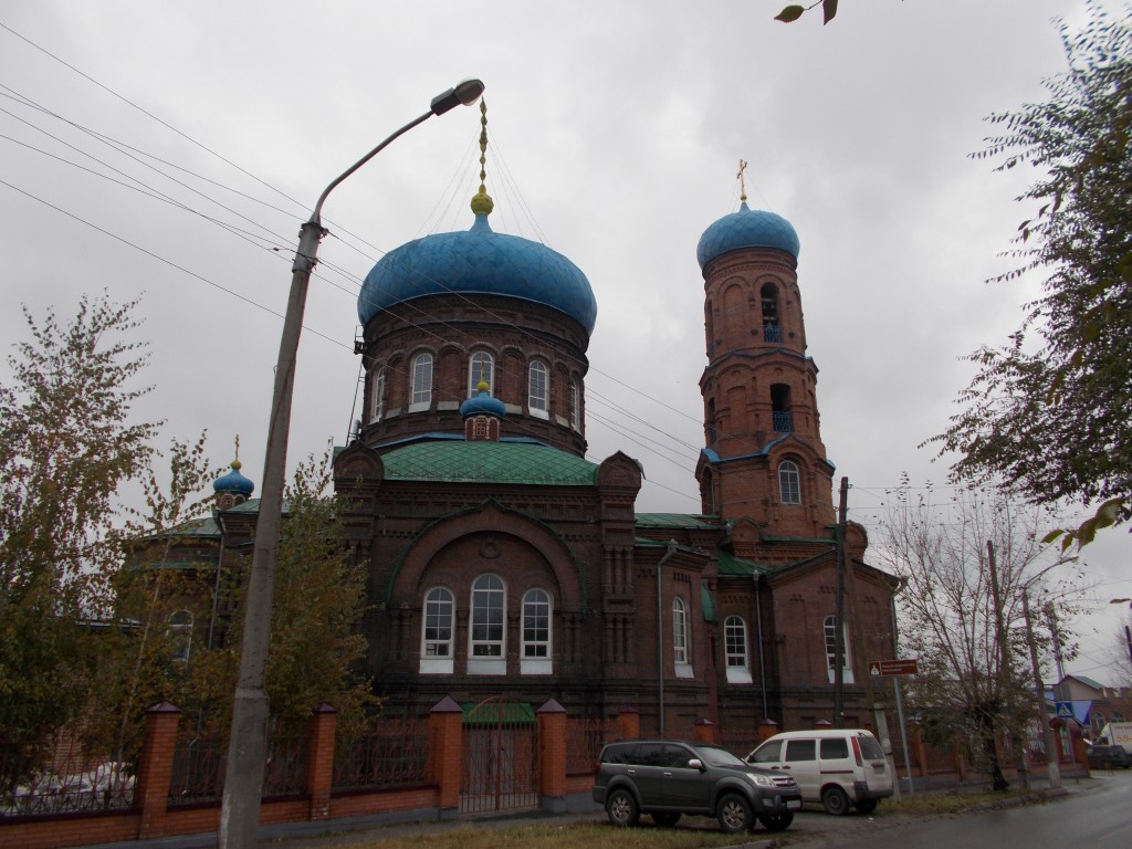 Барнаул. Кафедральный собор Покрова Пресвятой Богородицы. фасады