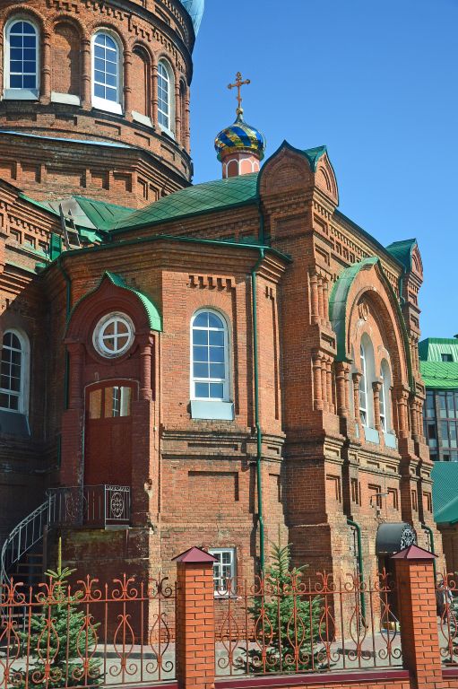 Кафедральный собор Покрова Пресвятой Богородицы, Барнаул (Барнаул, город, Алтайский край). фасады