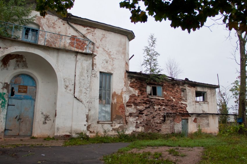 Церковь Рождества Пресвятой Богородицы, Ретно (Солецкий район, Новгородская область). архитектурные детали