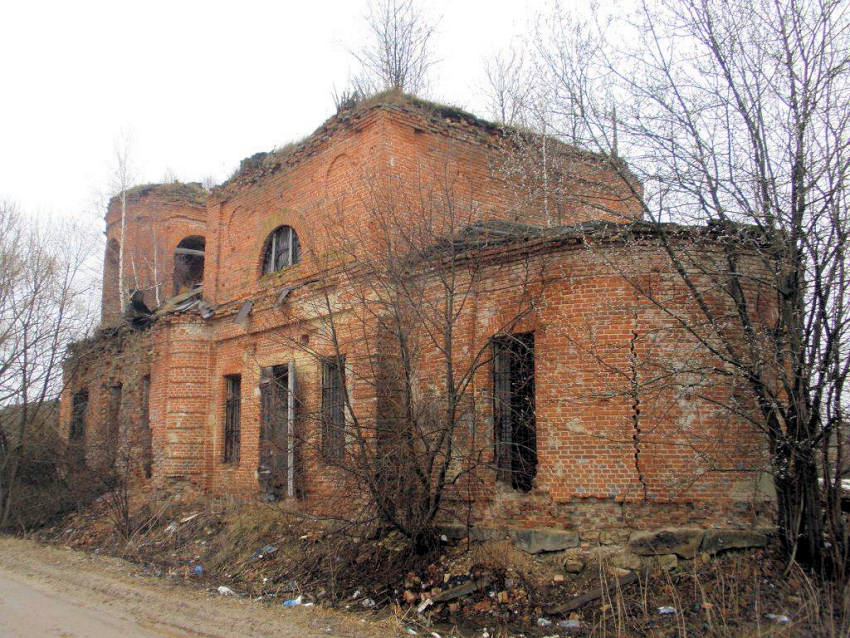 Церковь Воскресения Христова, Воскресенское (Дубровка) (Ферзиковский район, Калужская область). фасады, Вид с юго-востока
