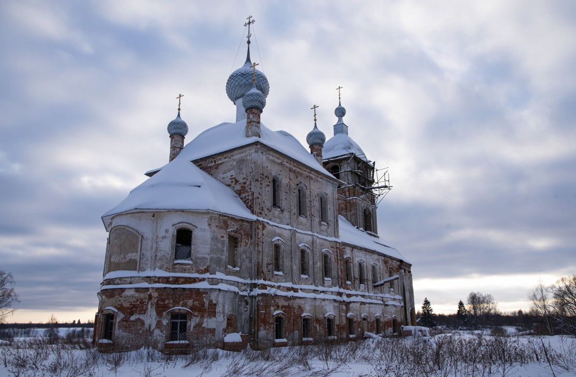 Церковь Троицы Живоначальной, Архангельское (Мышкинский район, Ярославская область). фасады
