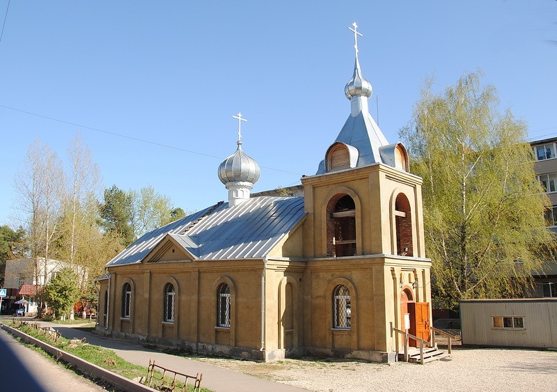 Алексин. Церковь Воздвижения Креста Господня. фасады