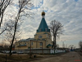 Узловая. Церковь Успения Пресвятой Богородицы