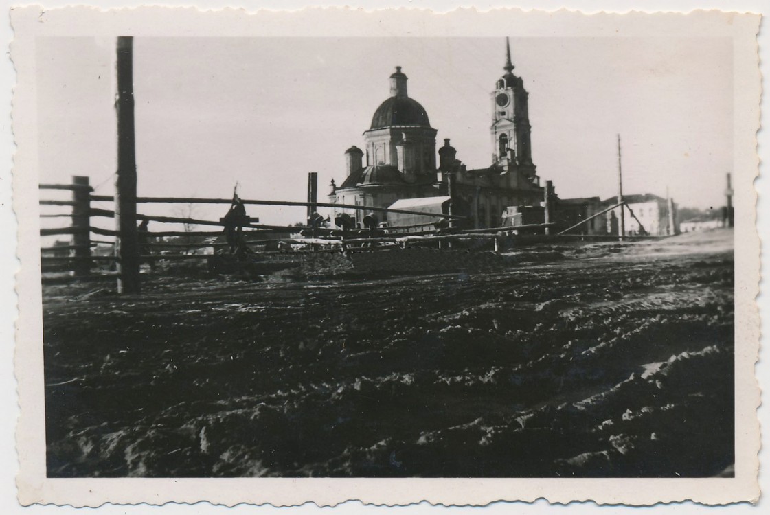 Юхнов. Собор Казанской иконы Божией Матери. архивная фотография, Фото 1942 г. с аукциона e-bay.de