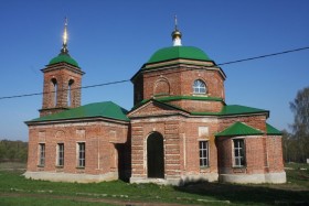 Ржавец 2-й. Церковь Троицы Живоначальной
