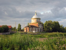 Поздняково. Церковь Покрова Пресвятой Богородицы