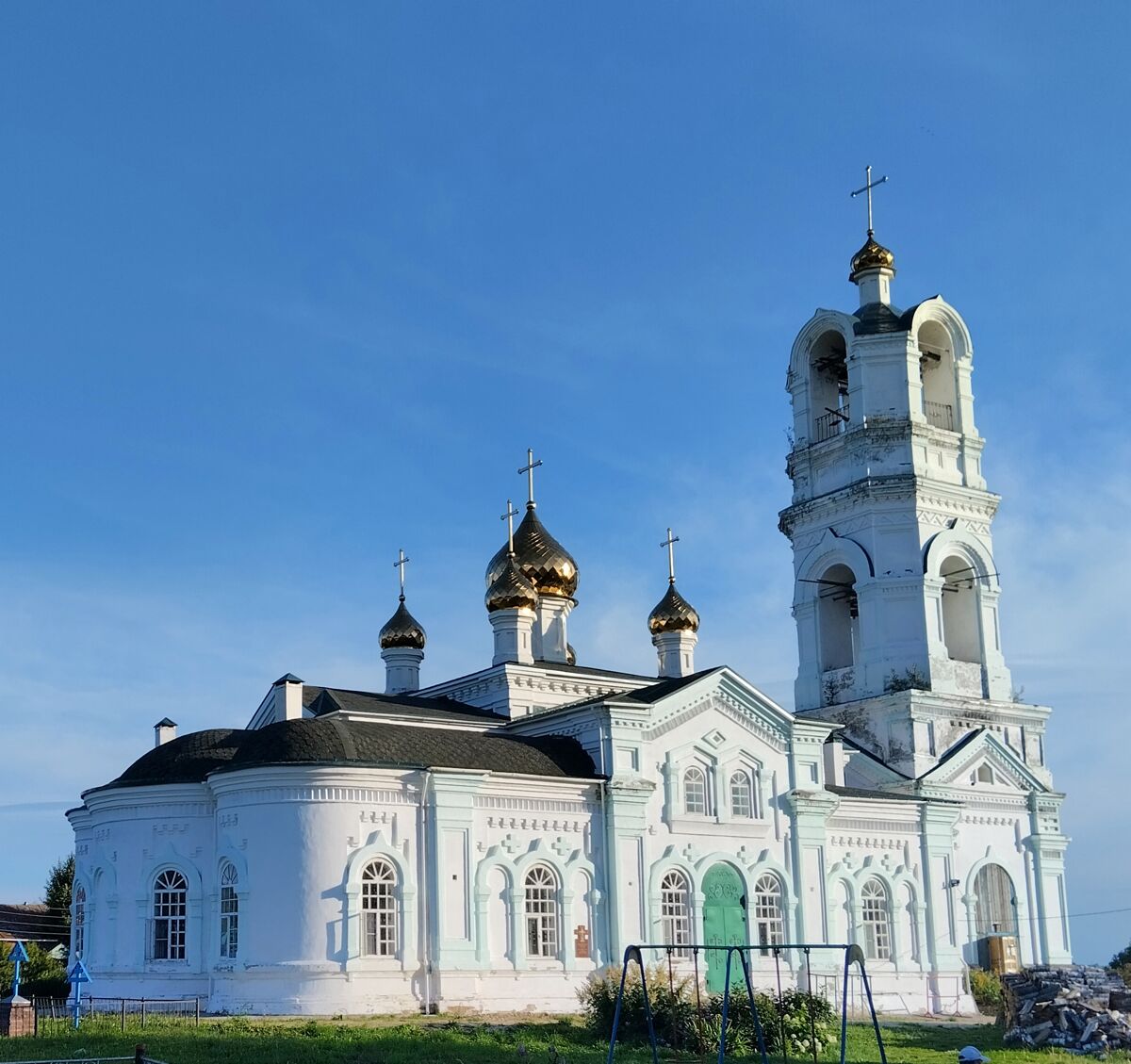 Церковь Троицы Живоначальной, Польцо (Вачский район, Нижегородская область). фасады