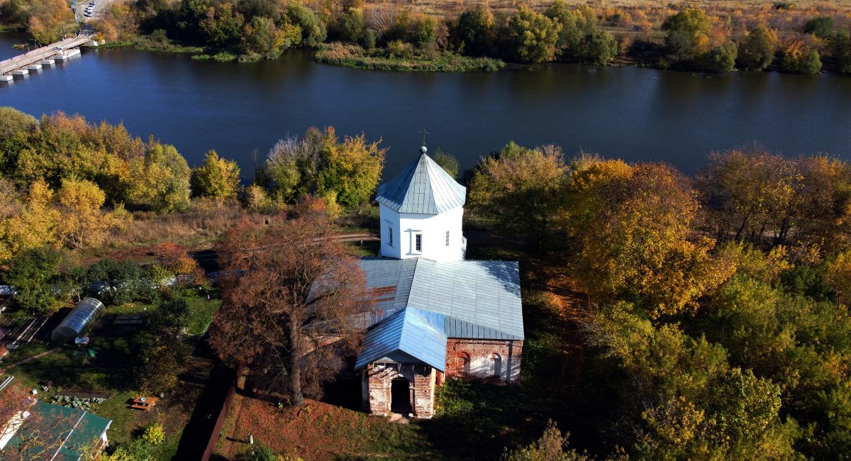 Церковь Успения Пресвятой Богородицы, Черкизово (Коломенский городской округ, Московская область). общий вид в ландшафте