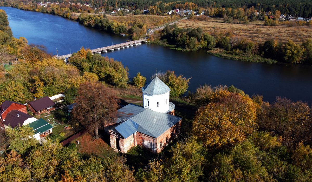 Церковь Успения Пресвятой Богородицы, Черкизово (Коломенский городской округ, Московская область). общий вид в ландшафте