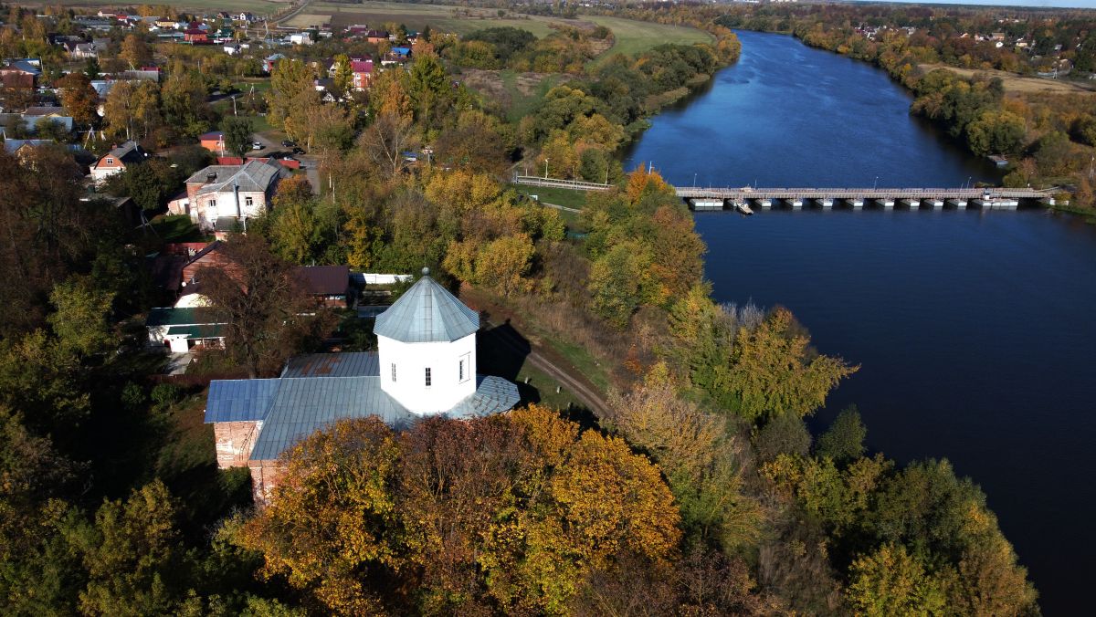 Церковь Успения Пресвятой Богородицы, Черкизово (Коломенский городской округ, Московская область). общий вид в ландшафте