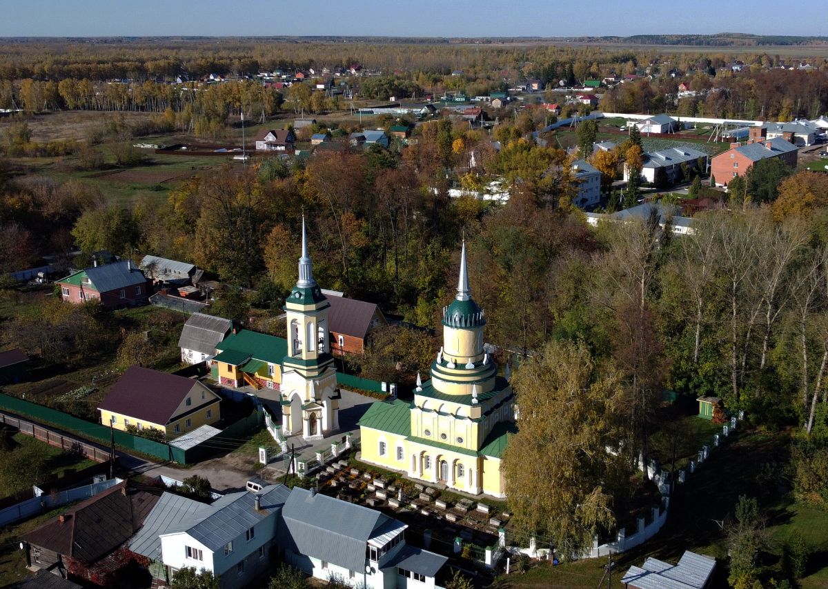 Черкизово. Церковь Николая Чудотворца. общий вид в ландшафте