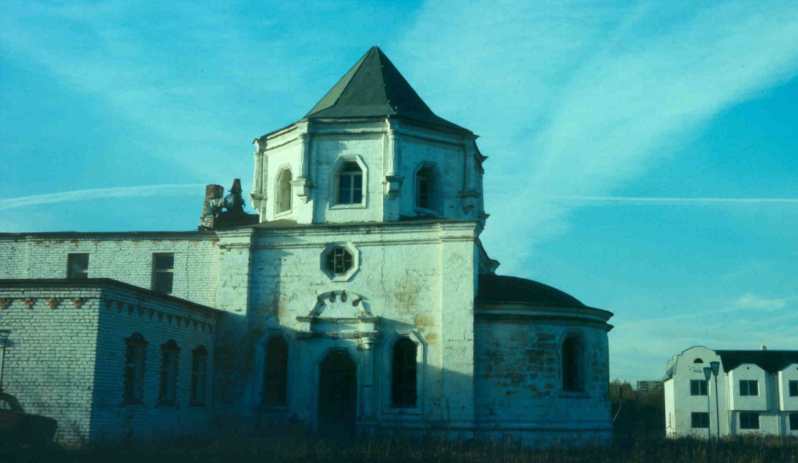 Церковь Николая Чудотворца, Стрелково (Подольский городской округ, Московская область). фасады