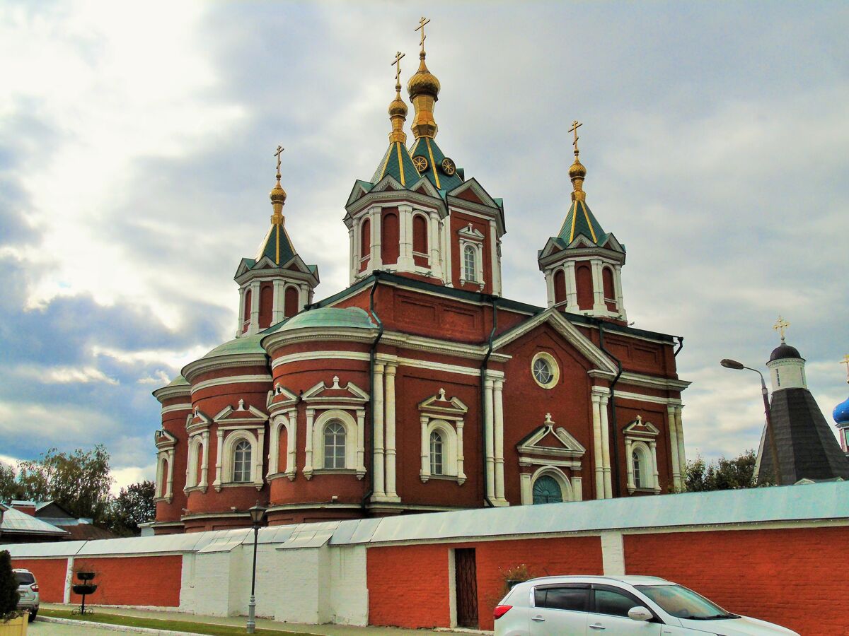 Брусенский Успенский монастырь. Собор Воздвижения Креста Господня, Коломна (Коломенский городской округ, Московская область). фасады