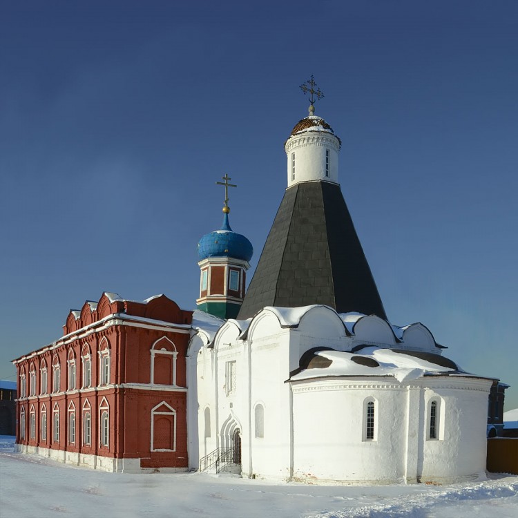 Коломна. Брусенский Успенский монастырь. Церковь Успения Пресвятой Богородицы. фасады