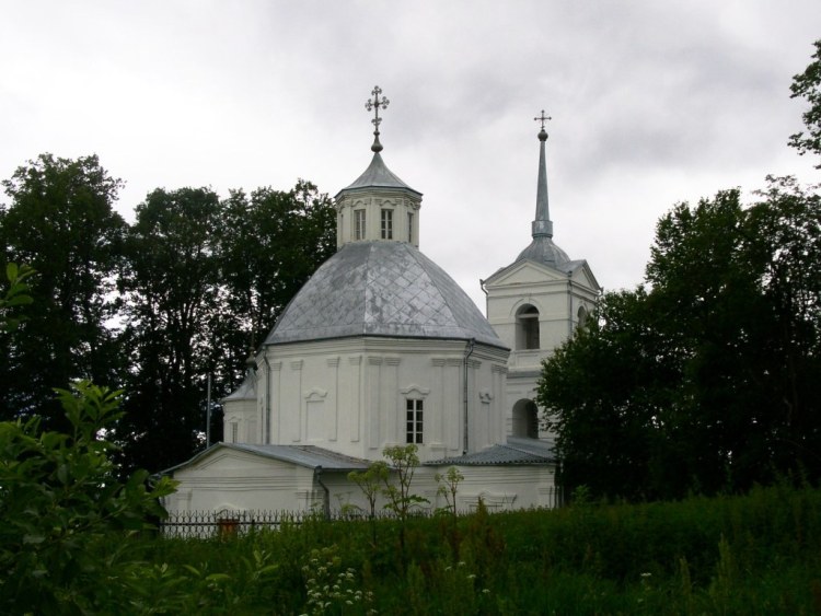 Церковь Рождества Пресвятой Богородицы, Велегож (Заокский район, Тульская область). фасады, вид с северо-востока