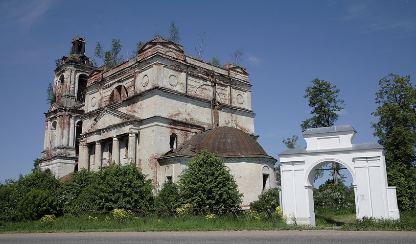 Церковь Николая Чудотворца, Николо-Корма (Рыбинский район, Ярославская область). фасады