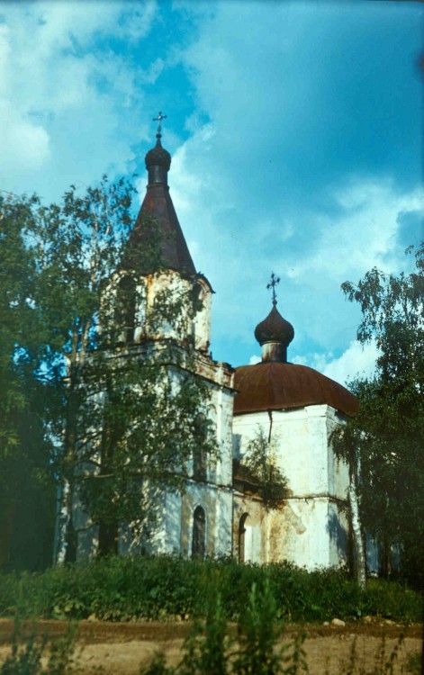 Мартыново. Церковь Богоявления Господня. фасады, 1994