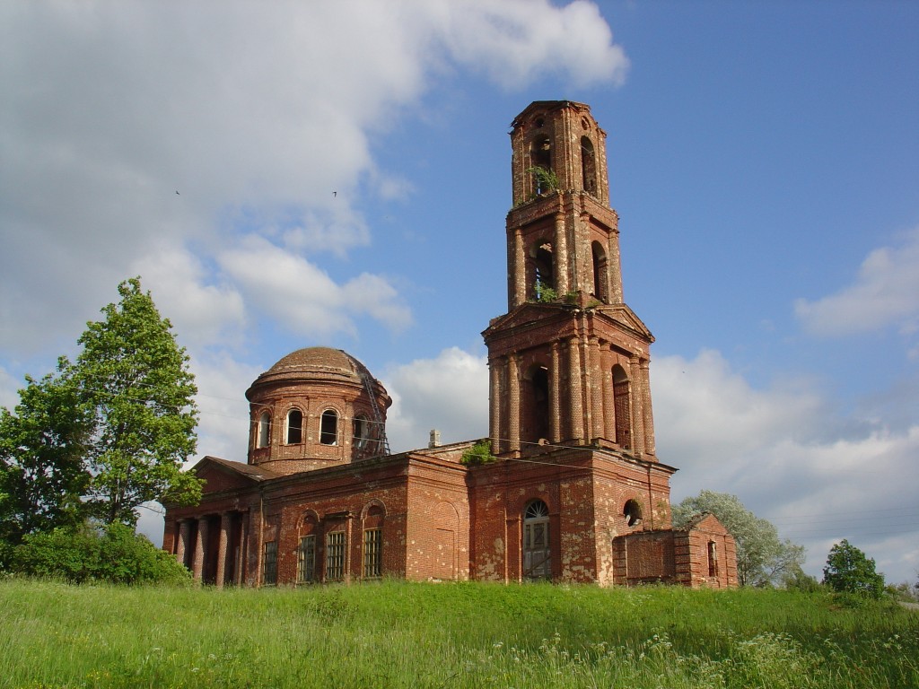 Церковь Параскевы Пятницы, Котлованово (Бологовский район, Тверская область). фасады