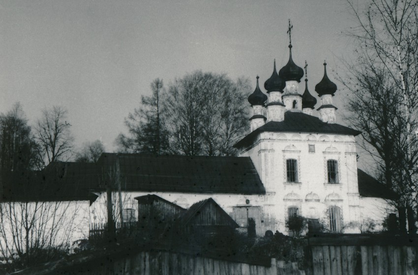Церковь Рождества Христова, Устюжна (Устюженский район, Вологодская область). фасады