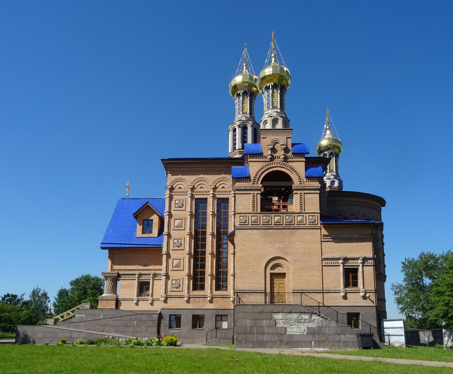 Церковь Рождества Пресвятой Богородицы в Рыбацком, Невский район (Санкт-Петербург, г. Санкт-Петербург). фасады, Южный фасад