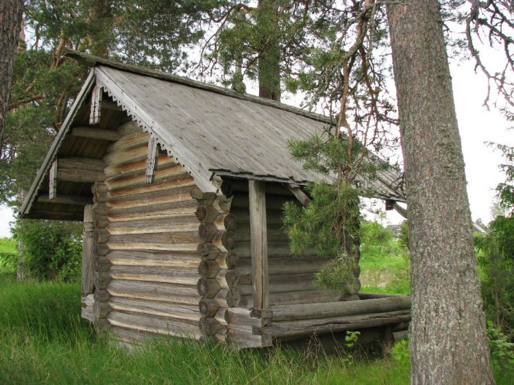 Часовня Успения Пресвятой Богородицы, Красный Бор (Бокситогорский район, Ленинградская область). фасады