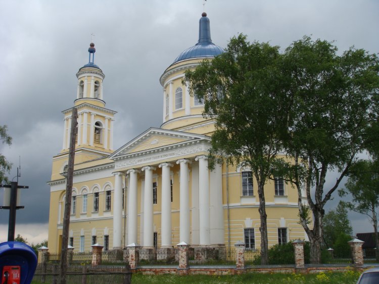 Церковь Воскресения Словущего, Сельцо-Карельское (Удомельский городской округ, Тверская область). фасады