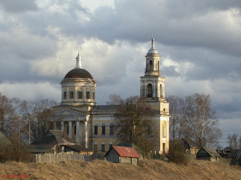 Церковь Воскресения Словущего, Сельцо-Карельское (Удомельский городской округ, Тверская область). общий вид в ландшафте
