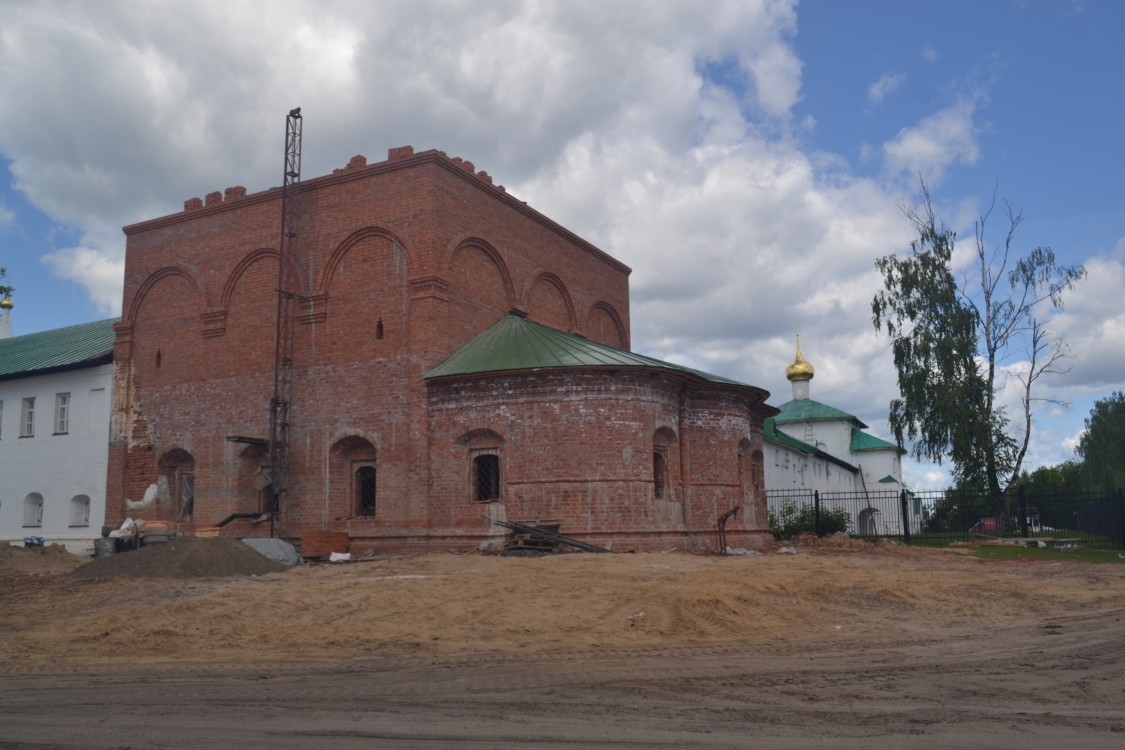 Фролищи. Успенская Флорищева мужская пустынь. Церковь Зосимы и Савватия. фасады