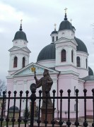 Черновцы. Духа Святого Сошествия, собор