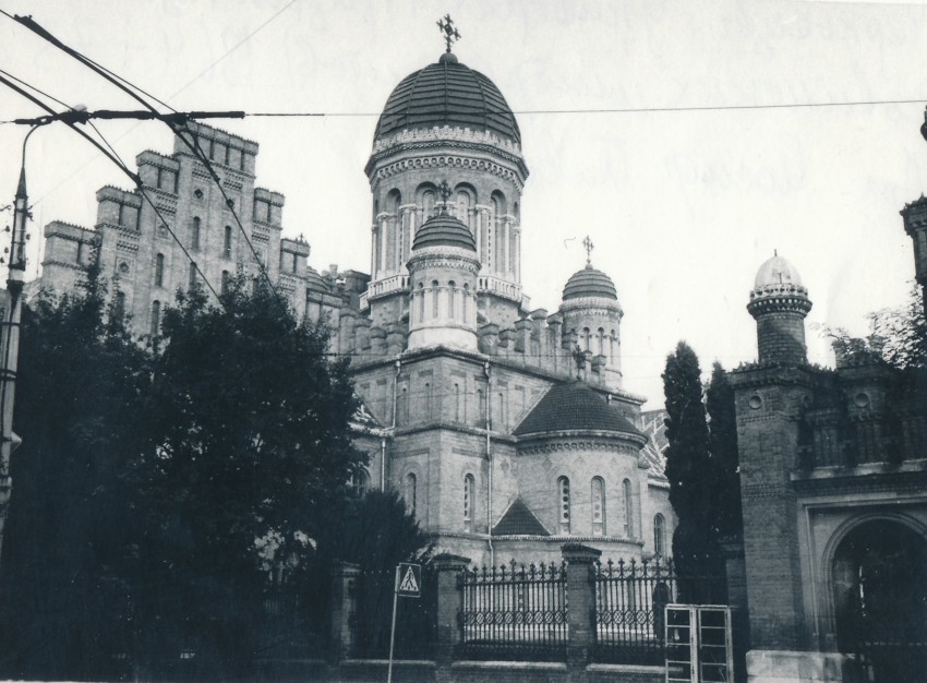 Церковь Трех Святителей, Черновцы (Черновицкий район, Украина, Черновицкая область). фасады