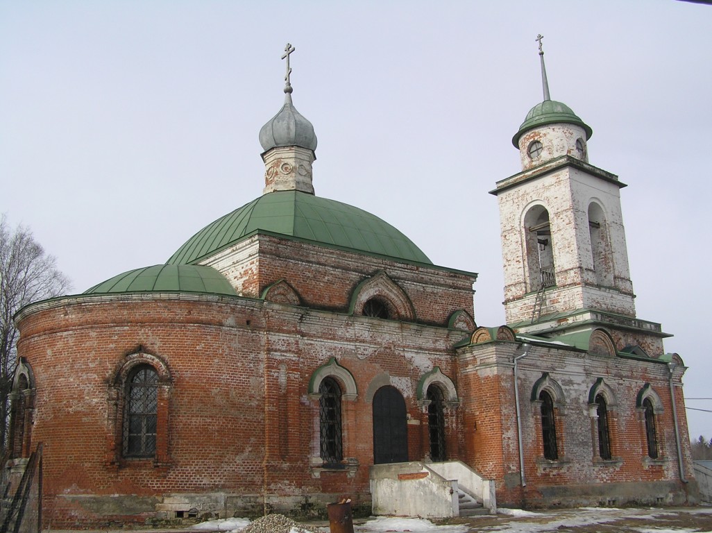 Церковь Николая Чудотворца, Матрёнино (Волоколамский городской округ, Московская область). фасады