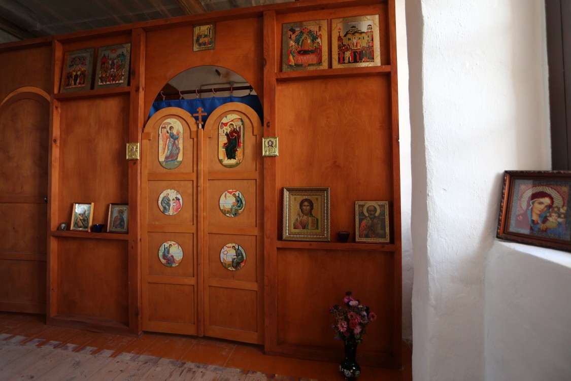 Церковь Покрова Пресвятой Богородицы, Малая Брембола (Переславский район и г. Переславль-Залесский, Ярославская область). интерьер и убранство