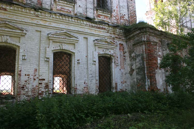 Церковь Георгия Победоносца, Ивановское (Переславский район и г. Переславль-Залесский, Ярославская область). архитектурные детали