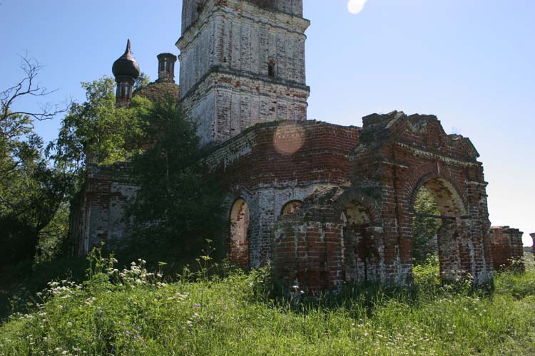 Церковь Георгия Победоносца, Ивановское (Переславский район и г. Переславль-Залесский, Ярославская область). архитектурные детали