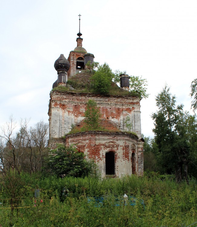 Ивановское. Церковь Георгия Победоносца. фасады