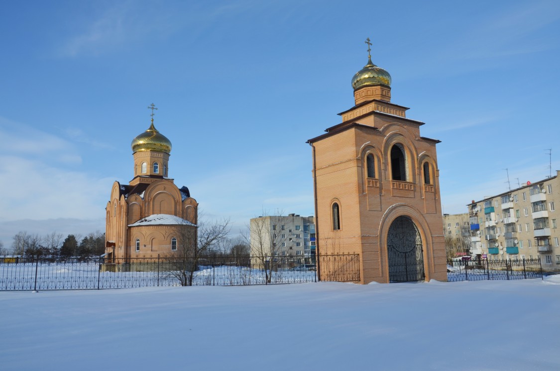 Церковь Казанской иконы Божией Матери, Отрадинское (Мценский район и г. Мценск, Орловская область). общий вид в ландшафте