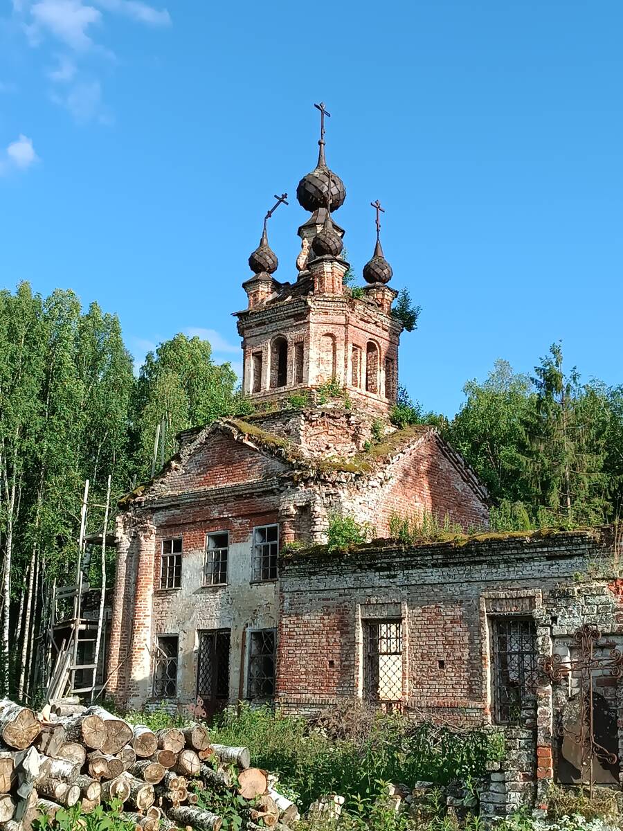 Церковь Николая Чудотворца, Никола-Остров, урочище (Чухломский район, Костромская область). архитектурные детали