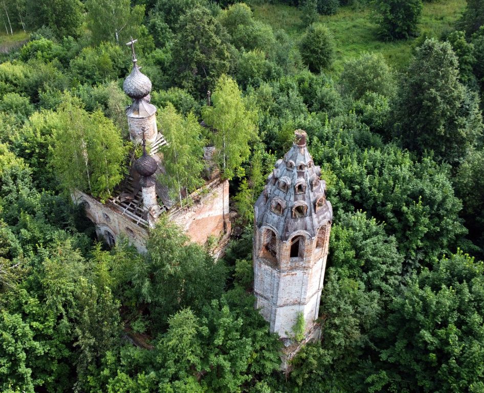 Церковь Воскресения Христова, Воскресенье-Глазуново, урочище (Чухломский район, Костромская область). фасады