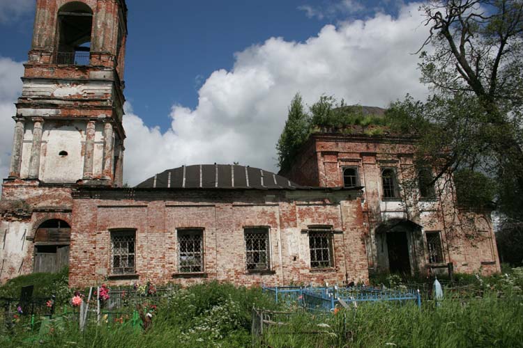 Церковь Георгия Победоносца, Георгиевское (Борисоглебский район, Ярославская область). архитектурные детали