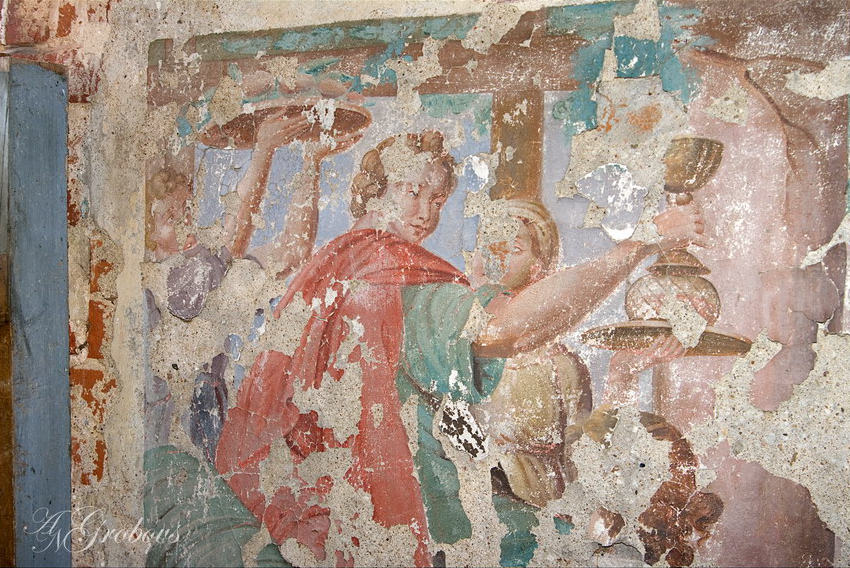 Церковь Георгия Победоносца, Георгиевское (Борисоглебский район, Ярославская область). интерьер и убранство, роспись колокольни при входе в храм