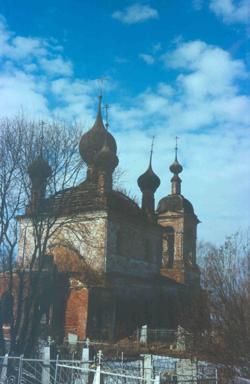 Демьяны. Церковь Воскресения Христова. фасады